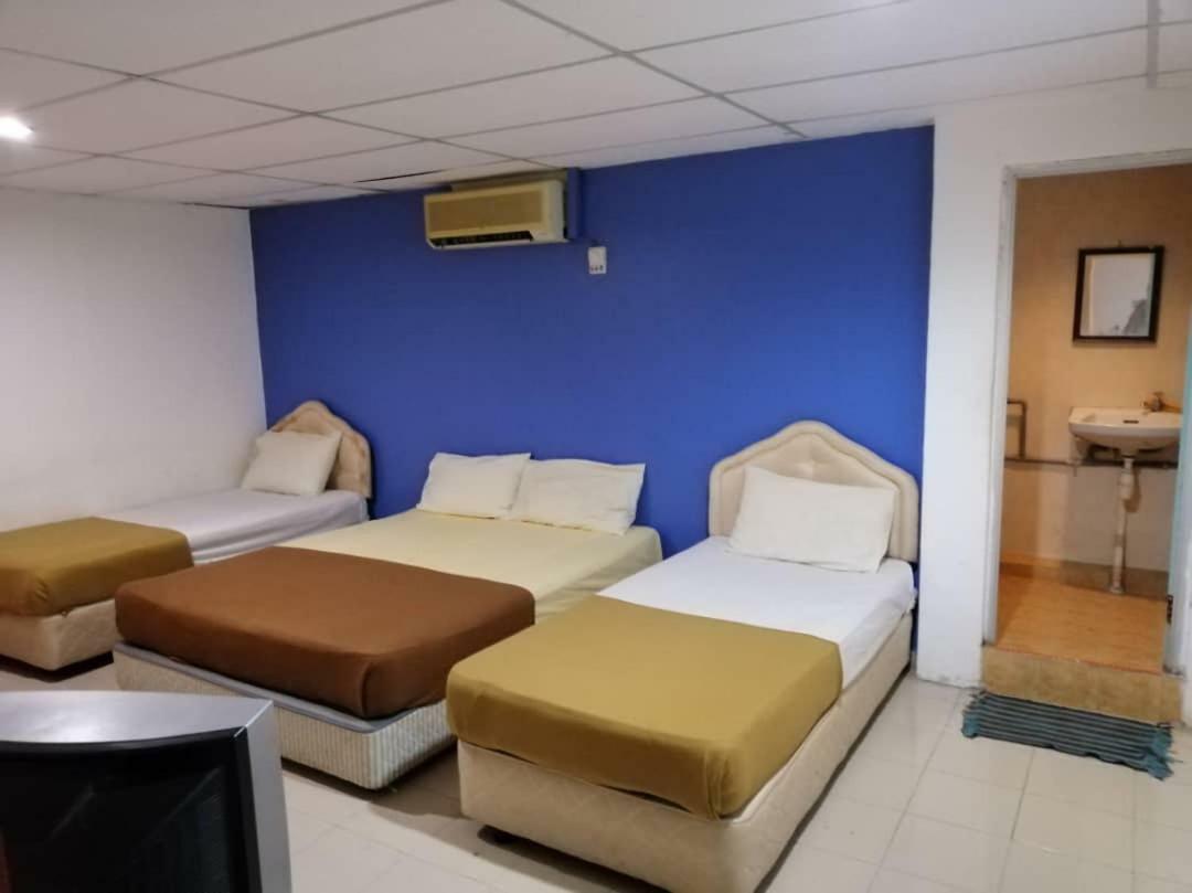 Halcyon Hotel Malacca Exterior photo